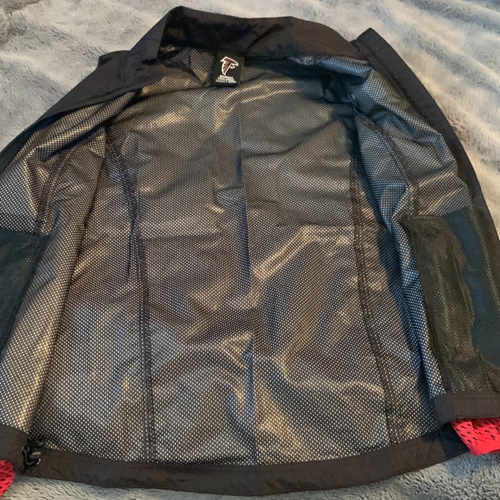 Atlanta Falcons NFL Members Exclusive Women’s Rain Jacket Size S/M NWOT - Picture 6 of 10